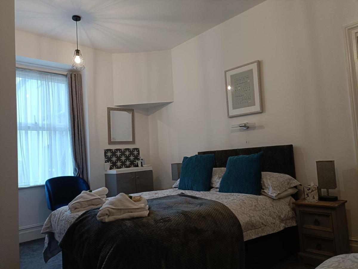 Tregella Guest House New Quay Buitenkant foto